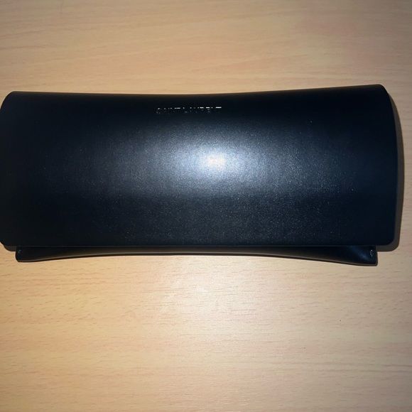 Saint Laurent Round/Oval Sunglasses - Picture 9 of 12